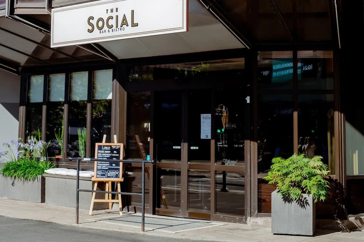 The Social Bar & Bistro