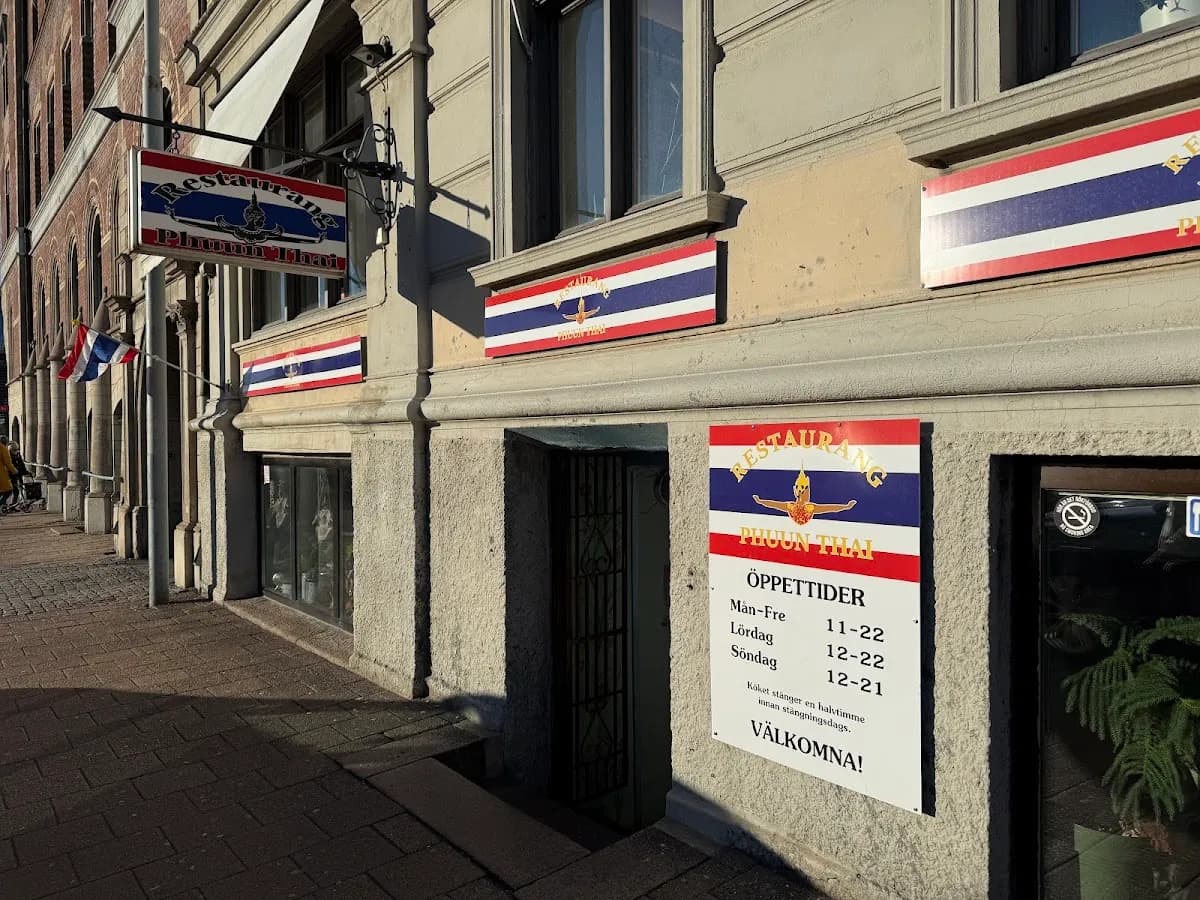 Phuun Thai Hamntorget